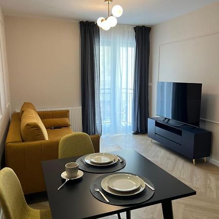 Apartament Discreet Sleep In City Center Parking Garaz Kozia Kielce 아파트 외부 사진