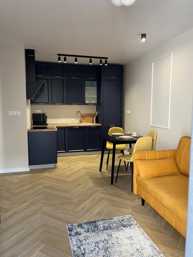 Apartament Discreet Sleep In City Center Parking Garaz Kozia Kielce 아파트 외부 사진